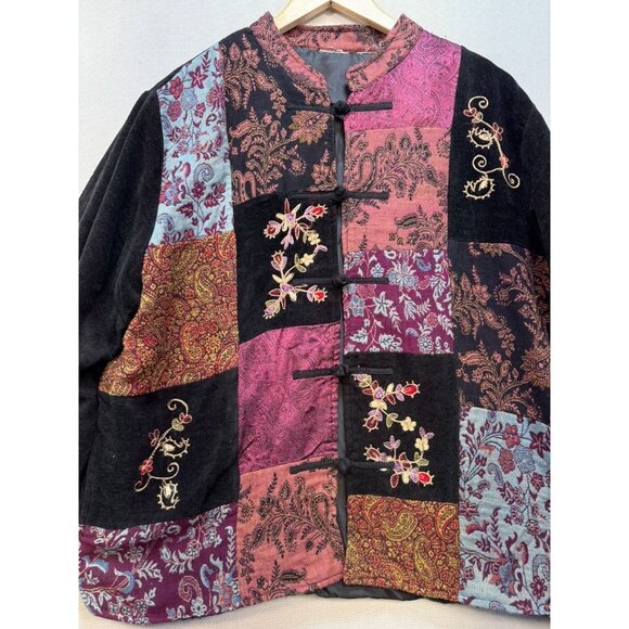 Vintage Patchwork Jacket Floral Embroidery & Toggle Closures - Picture 2 of 9
